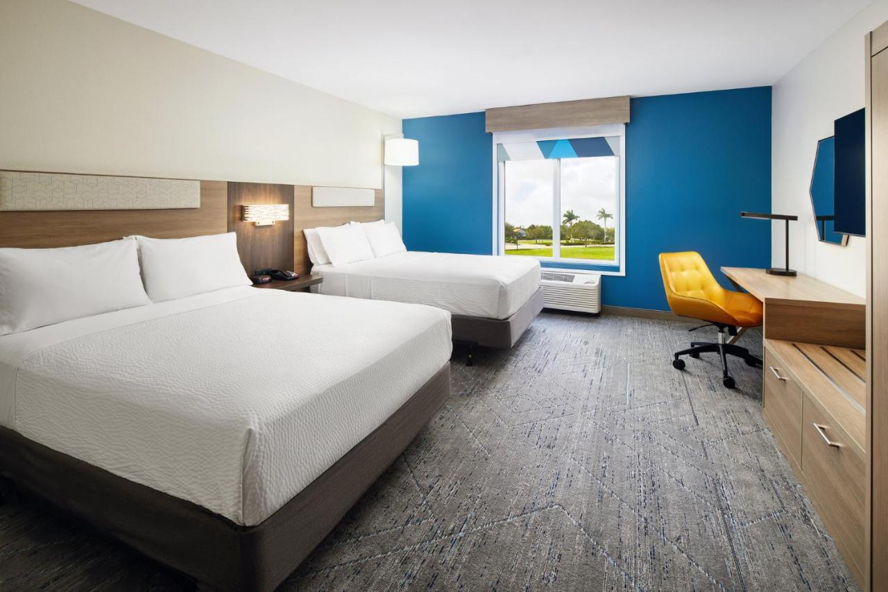 Holiday Inn Express Hotel & Suites Port St. Lucie West By Ihg Zewnętrze zdjęcie