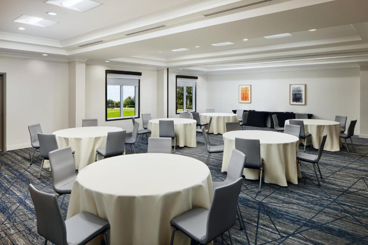 Holiday Inn Express Hotel & Suites Port St. Lucie West By Ihg Zewnętrze zdjęcie