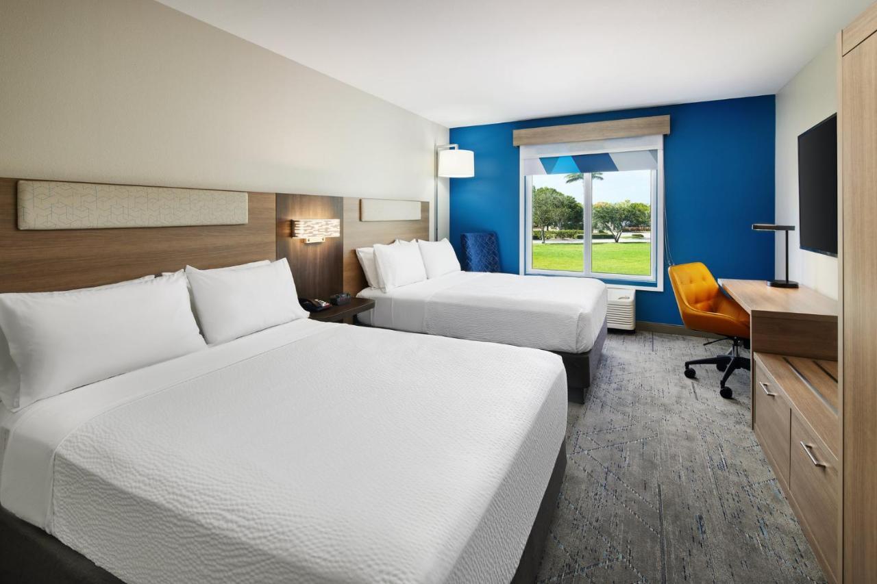 Holiday Inn Express Hotel & Suites Port St. Lucie West By Ihg Zewnętrze zdjęcie
